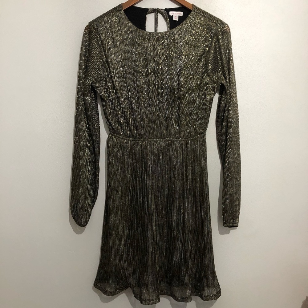 Xhilaration‎ NWT Gold Shimmery Long Sleeve Dress Size Xsmall